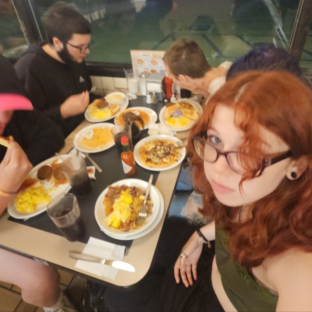 Meet your Posher, Sky